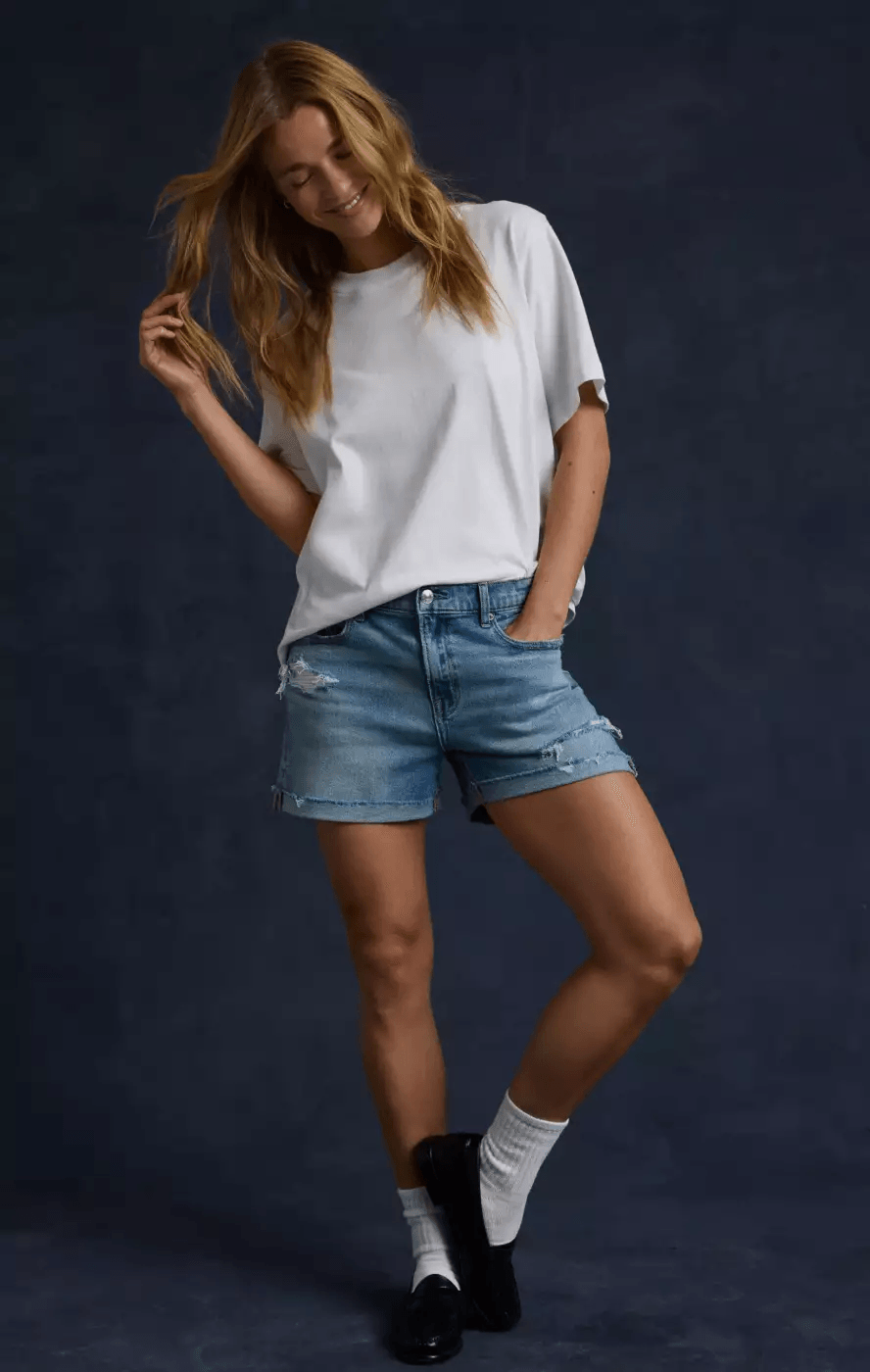    Diseño suelto y fresco perfectos para días casuales y looks relajados.