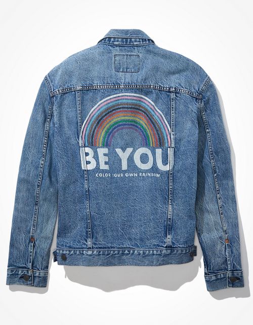 Chaqueta en Denim AE x Mxmtoon orgullo