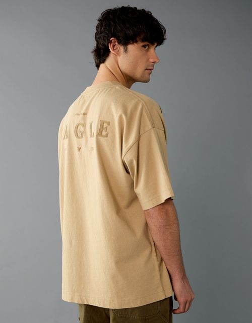 Camiseta gráfica con logotipo icónico Ae