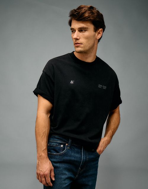 Camiseta gráfica de Ae