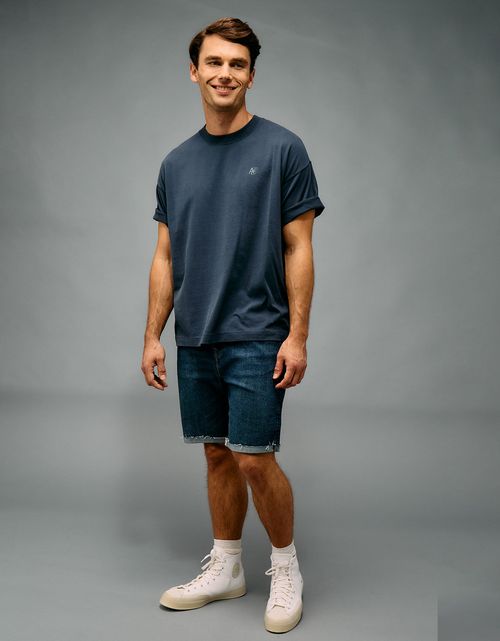 Camiseta gráfica de Ae