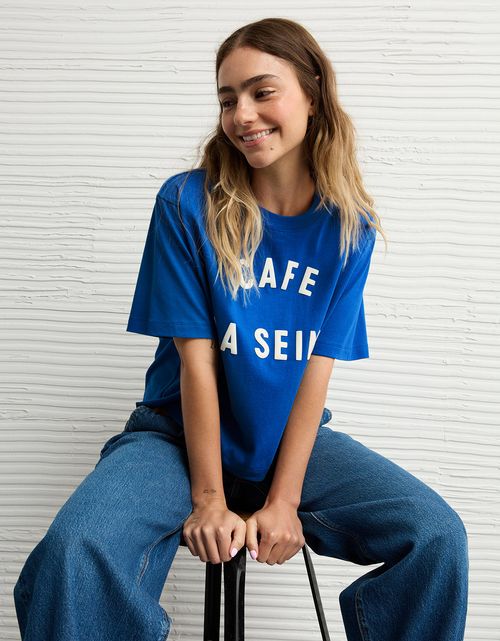 Camiseta Gráfica de Destino Ae Boxy