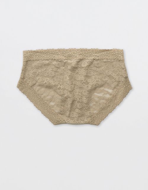 Presume ropa interior tipo boybrief de encaje vintage.
