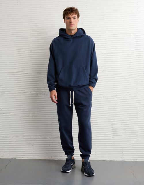 Buzo con Capucha y Gráfico  Ae