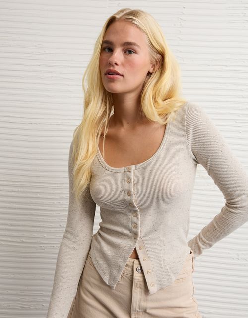 Camiseta Manga Larga con Botones Ae