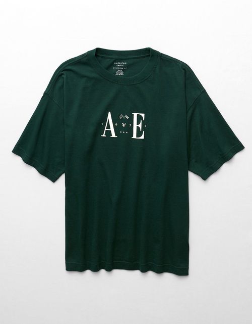 Camiseta Oversized Gráfica con Logo Ae