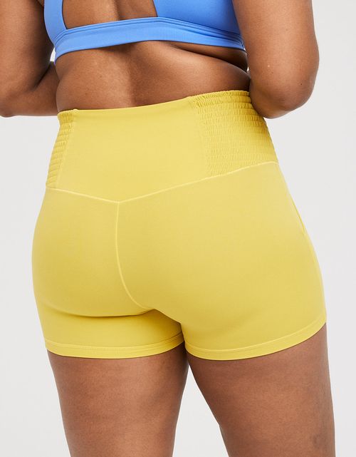 Shortie Offline by Aerie Real Me con fruncido de 8 cm.
