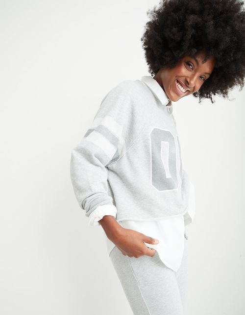 Suéter Aerie Fleece-of-mind Varsity Crop cuello redondo