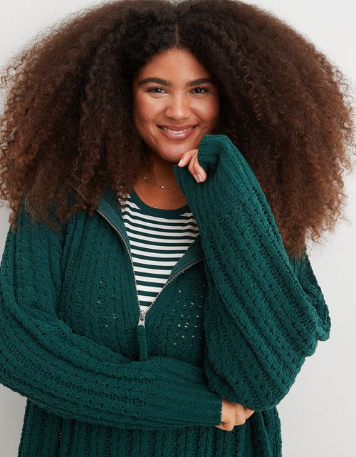 Suéter Aerie con tejido trenzado y cuello clásico