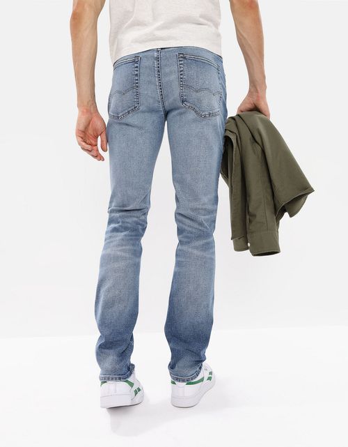 Jean Ae  Slim
