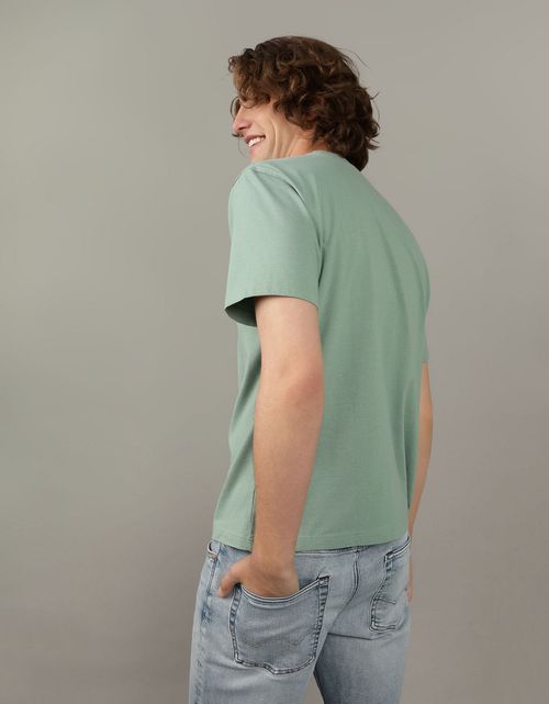 Camiseta Ae con gráfico