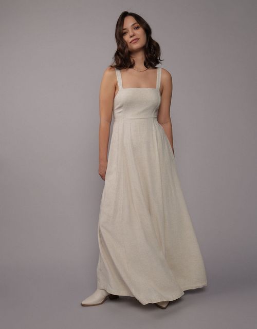 Vestido Aeo con hombros descubiertos