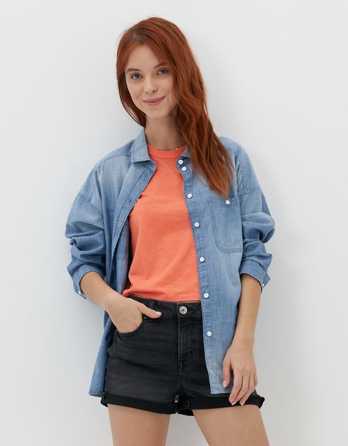 Camisa AE en denim con botones