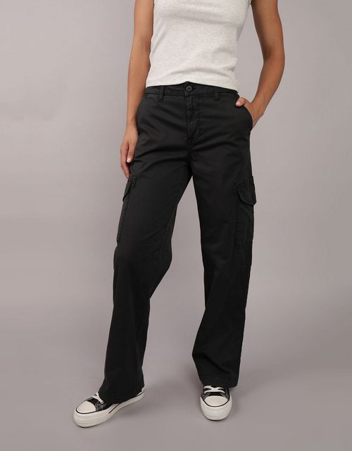 Pantalón AE tipo cargo de tiro alto para mujer