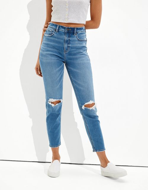 Mom Jean AE Ne(x)t Level Soft Knit con rotos