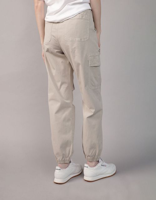 Jogger tipo cargo baggy de mujer AE