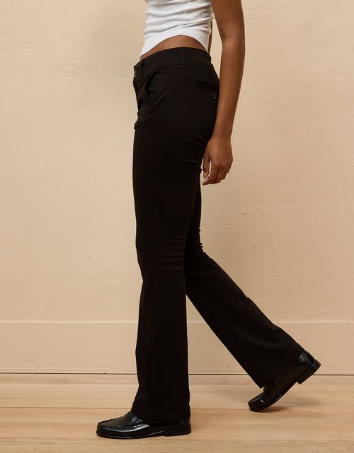 Pantalón kick boot acampanado de mujer AE