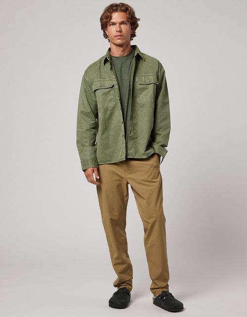 Pantalón  Ae   Athletic  24/7 Good Vibes fit Tech Khakis