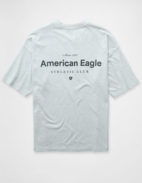 Camiseta gráfica con logo grande de Ae