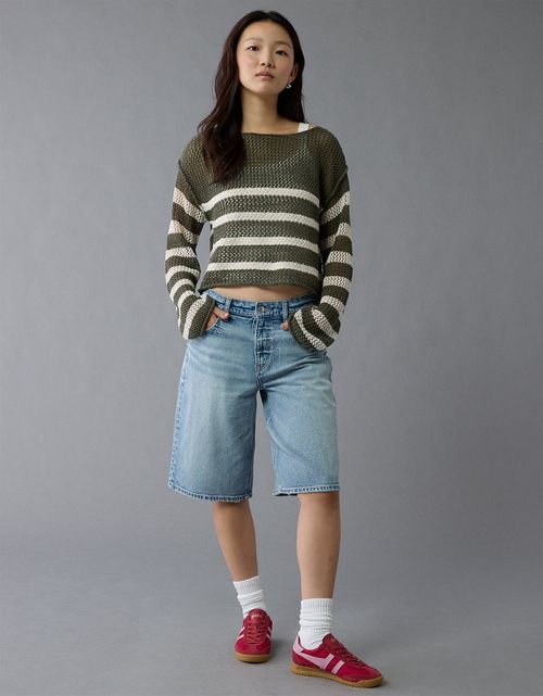 Suéter de crochet con hombros descubiertos