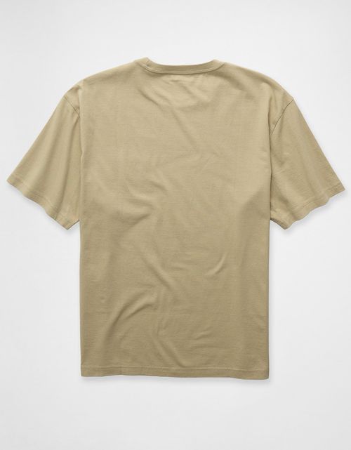 Camiseta Gráfica con Logotipo Elevado Ae