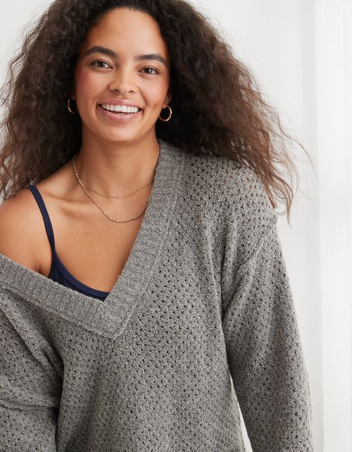 Suéter Ae Oversized cuello V