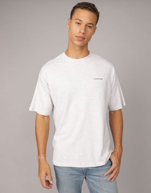 Camiseta gráfica con logo grande de Ae