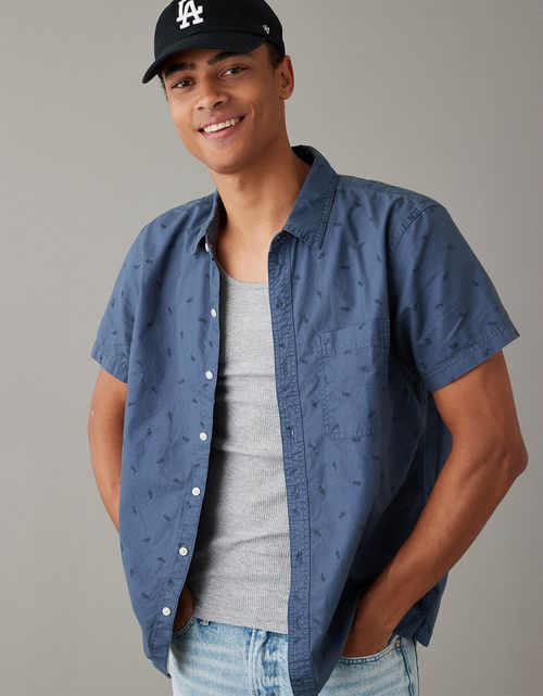 Camisa AE estampada con resorte y botones