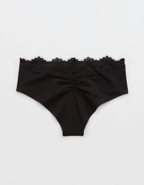 Ropa interior atrevida con fruncido de encaje y algodón supercómodo.